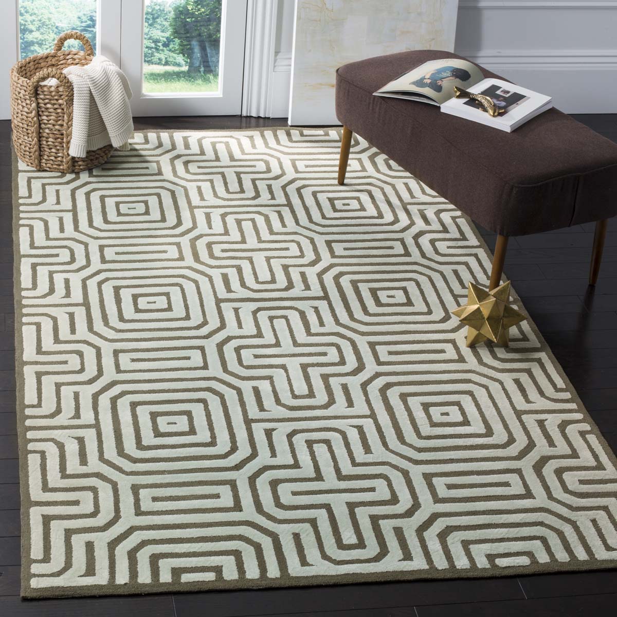 Safavieh Newport 433 Rug, NPT433 - Brown / Light Blue