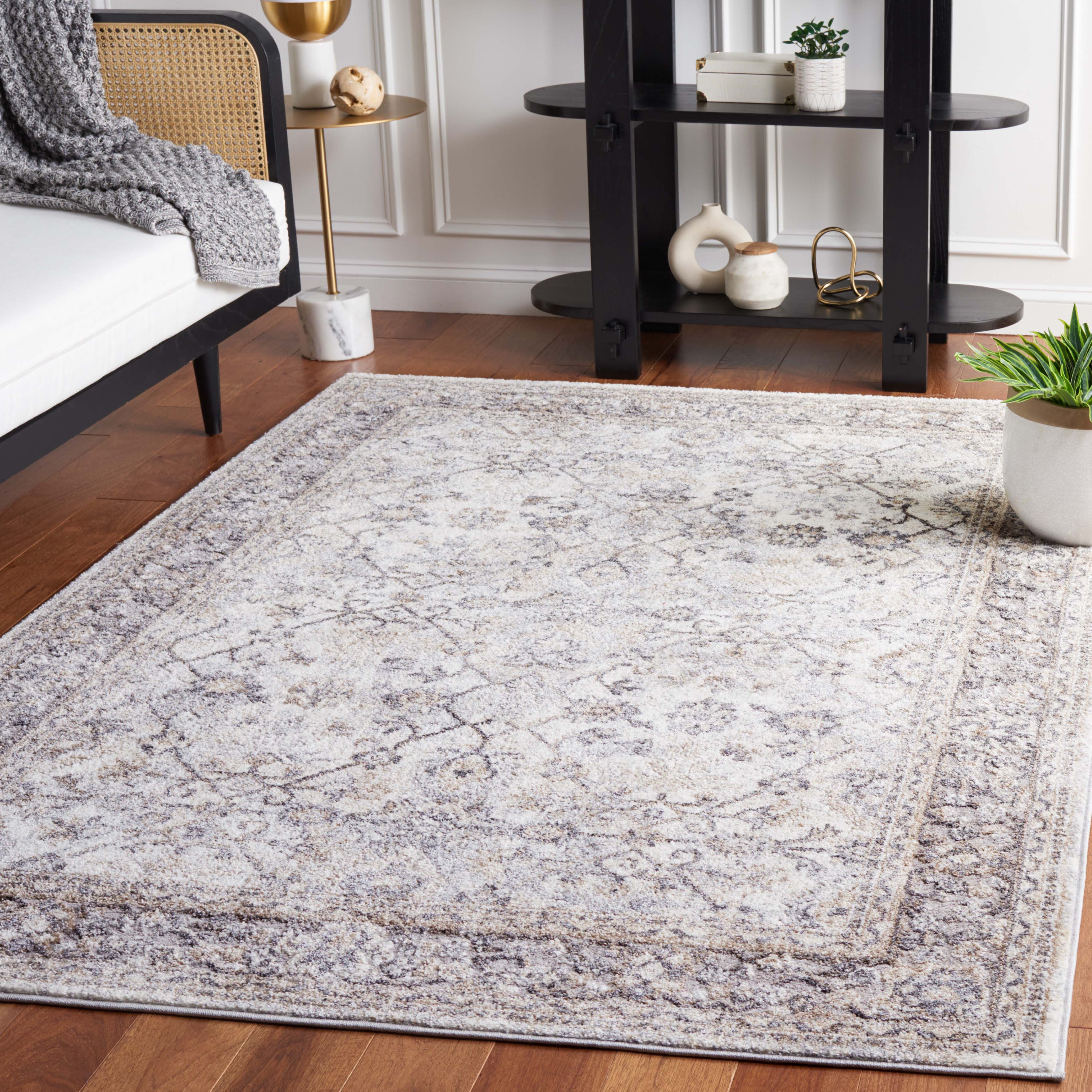 Safavieh Opal 462 Rug, OAL462 - Grey / Beige