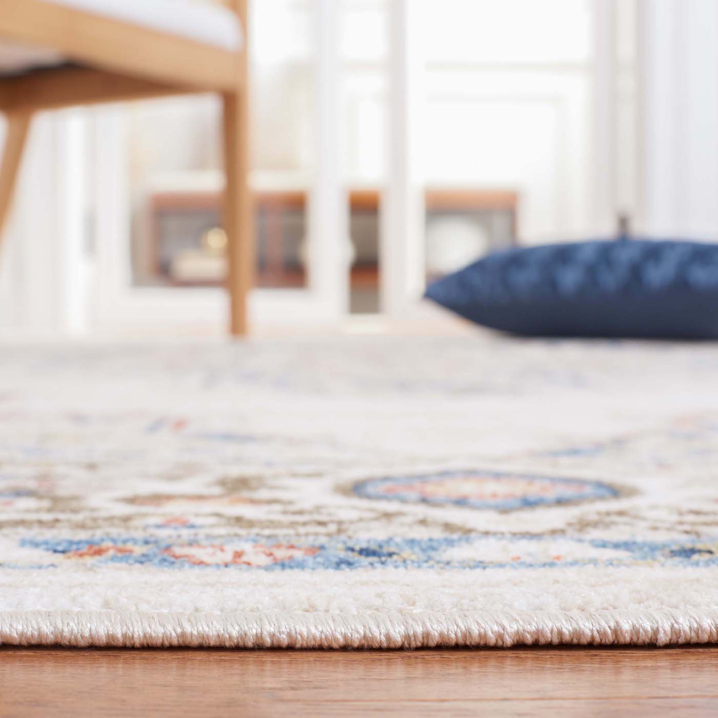 Safavieh Olympia 208 Rug, OPA208 - Beige / Blue