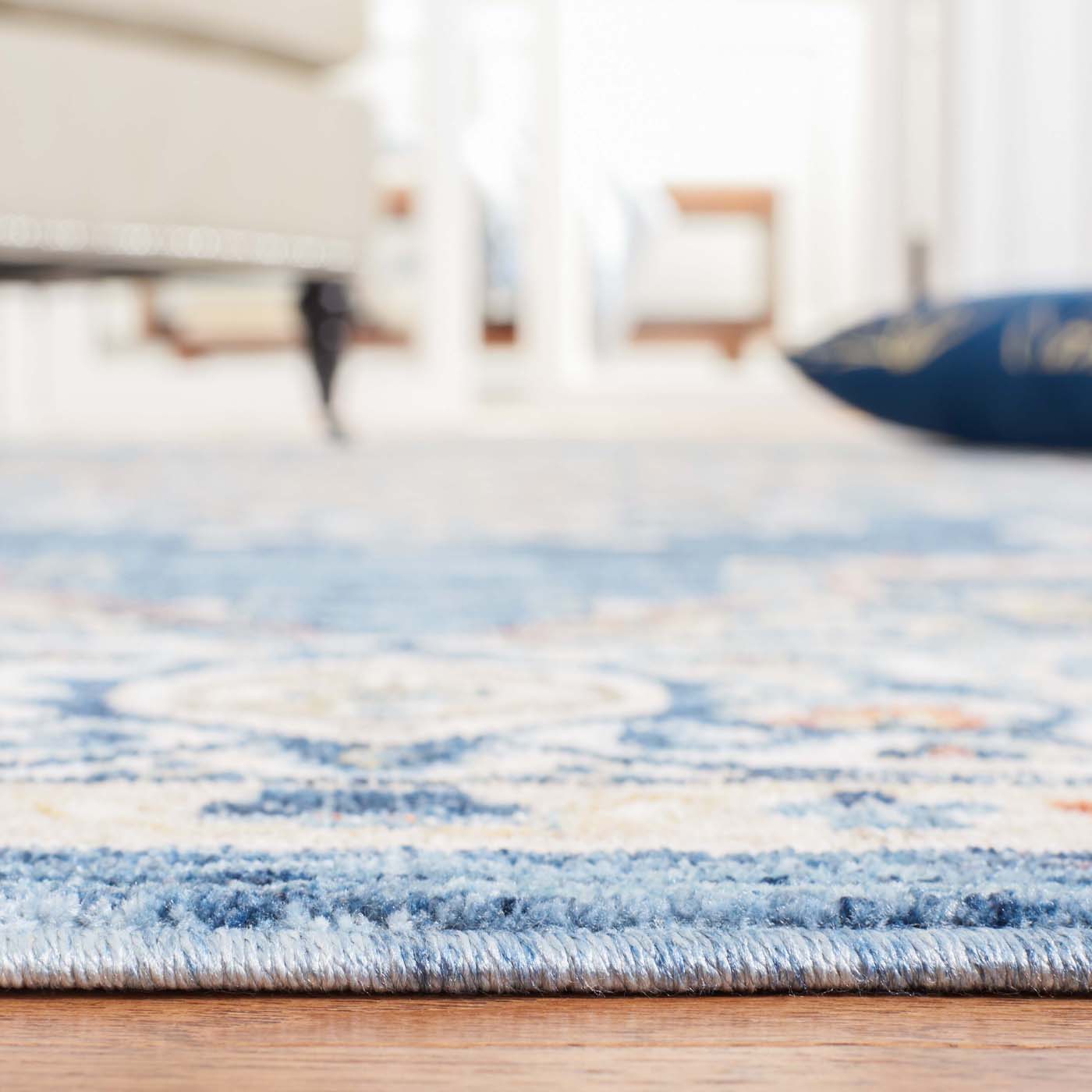 Safavieh Olympia 208 Rug, OPA208 - Blue / Beige