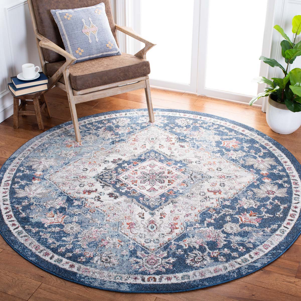 Safavieh Phoenix 293 Rug, PHX293 - Ivory / Blue