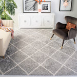 Safavieh Parma Shag 515 Rug, PMA515 - Grey / Cream