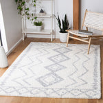 Safavieh Parma Shag 552 Rug, PMA552 - Ivory / Grey