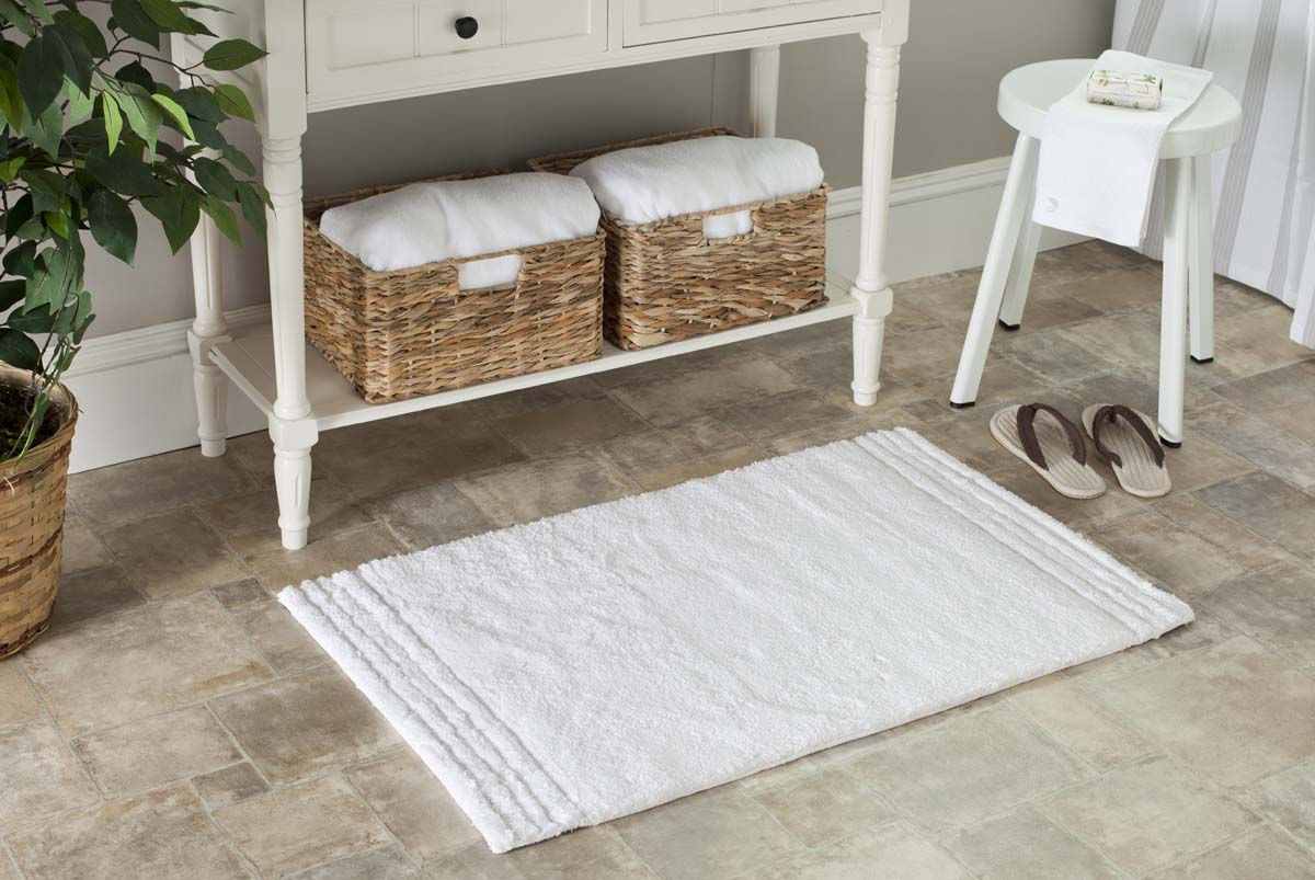 Safavieh Pencil Stripe Bathmat 621 Rug, PMB621 (Set of 2) - White