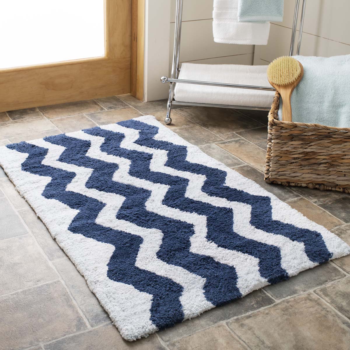 Safavieh Chevron Tufted Bathmat 727 Rug, PMB727 (Set of 2) - Pearl Grey