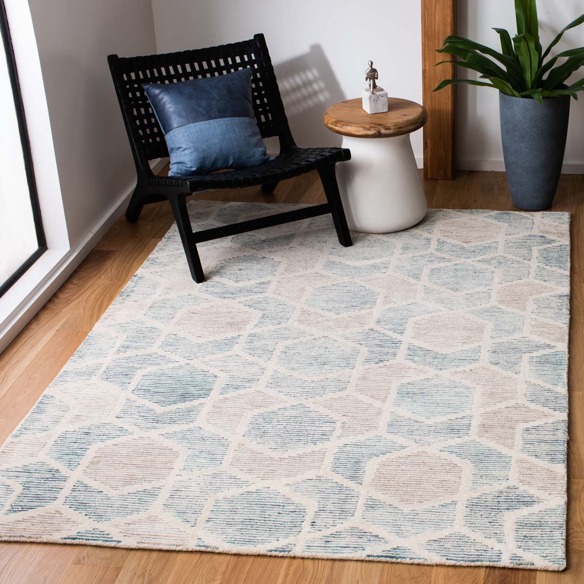 Safavieh Precious 217 Rug, PRE217 - Turquoise