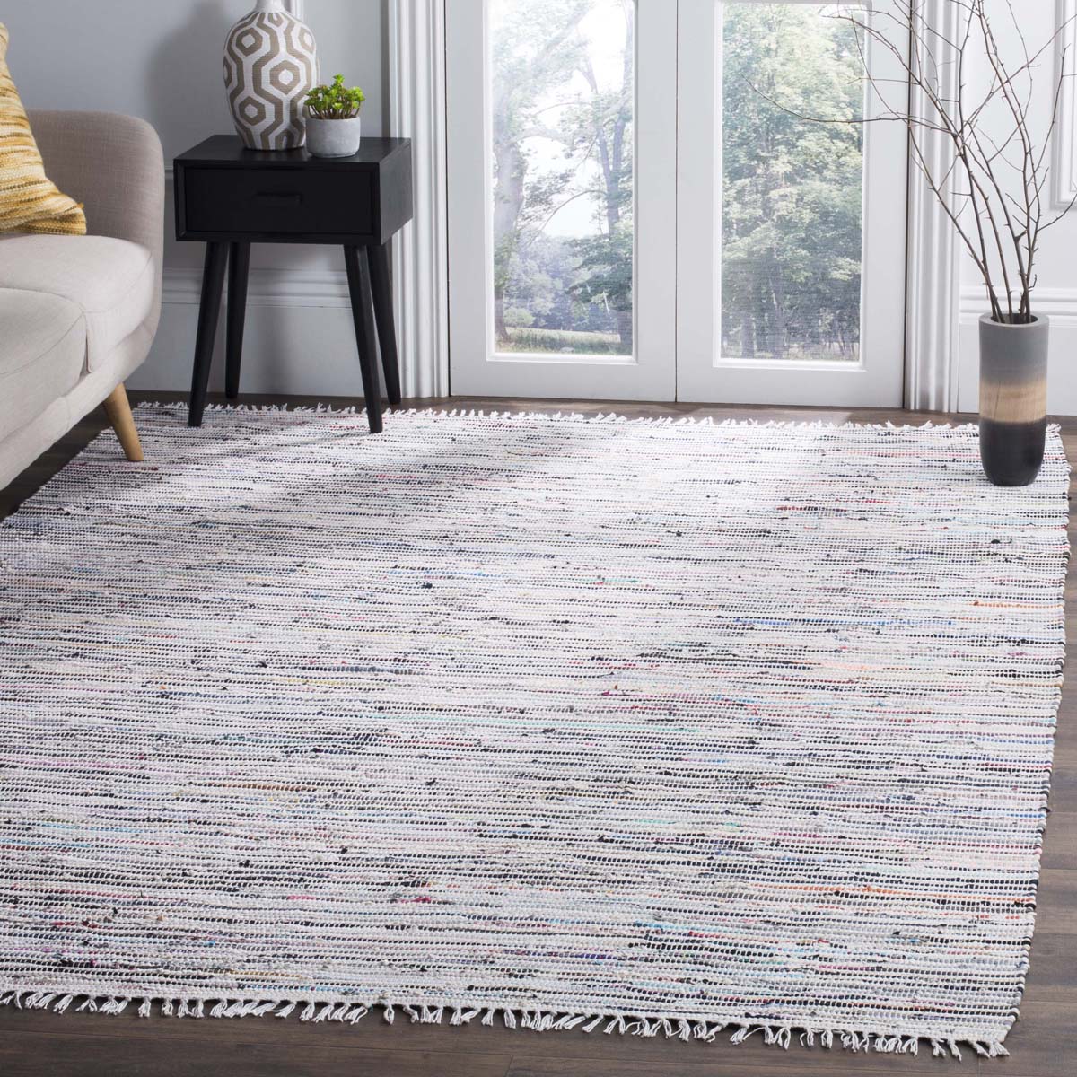 Safavieh Rag 125 Rug, RAR125 - Ivory / Multi