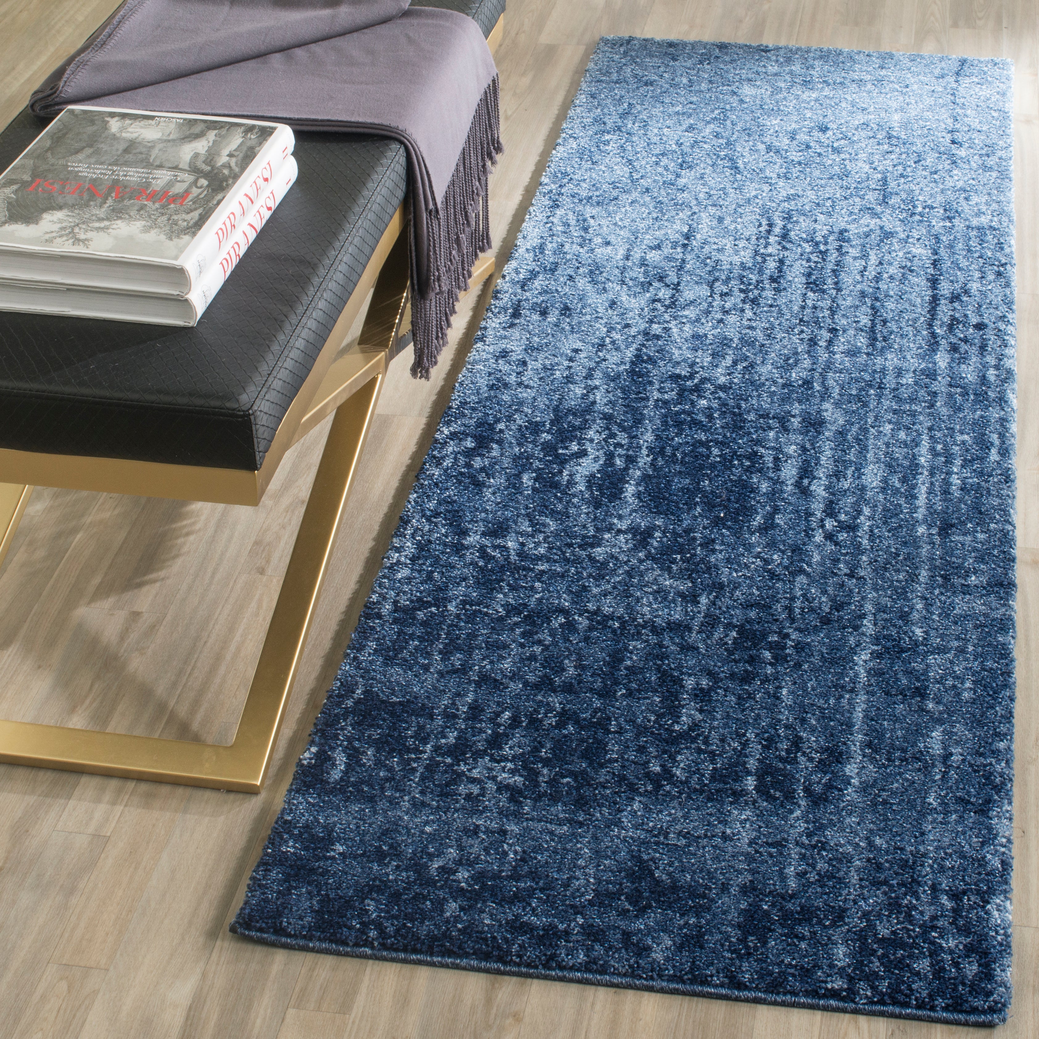 Safavieh Retro 277 Rug, RET277 - Light Blue / Blue