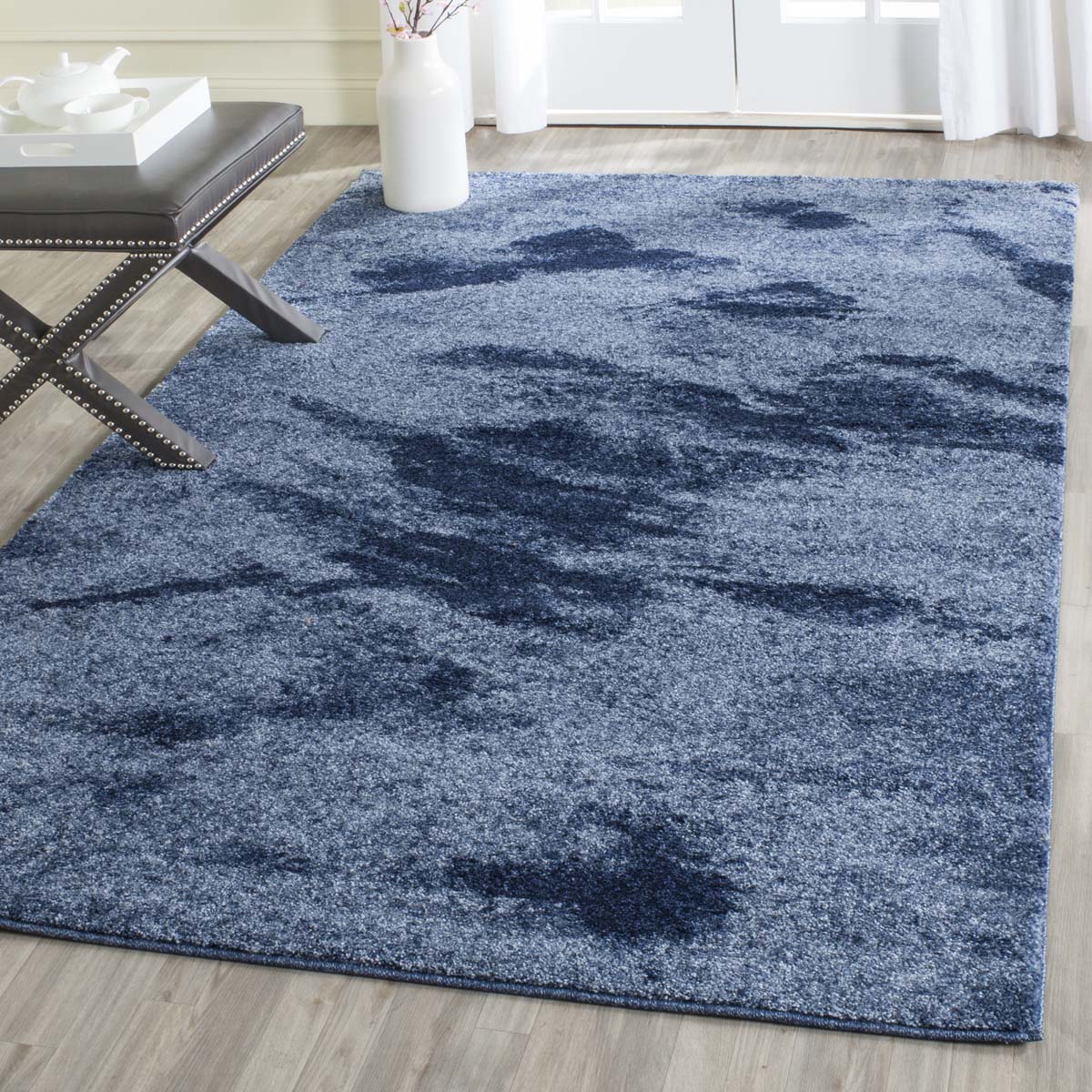 Safavieh Retro 289 Rug, RET289 - Light Blue / Blue