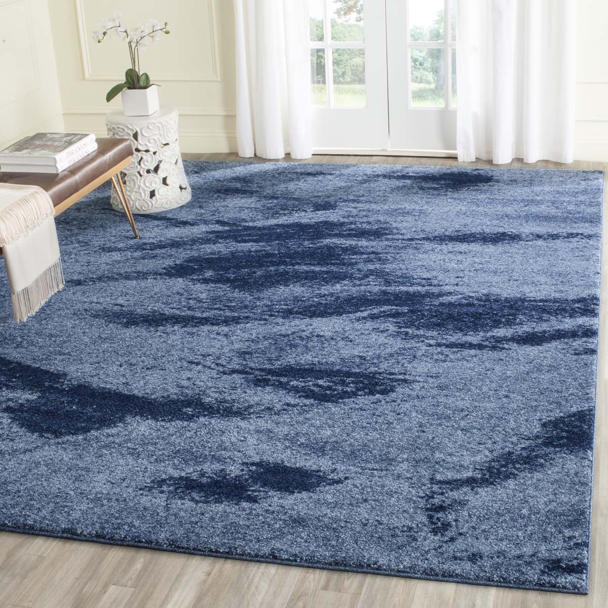 Safavieh Retro 289 Rug, RET289 - Light Blue / Blue