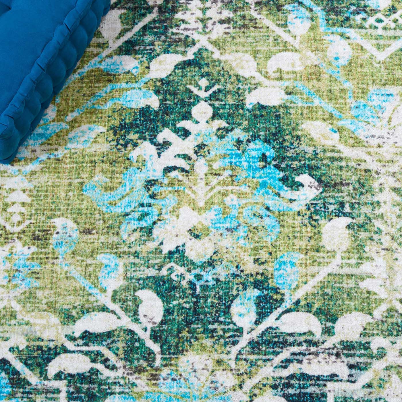 Safavieh Riviera Machine Washable 117 Rug, RIV117 - Green / Light Blue