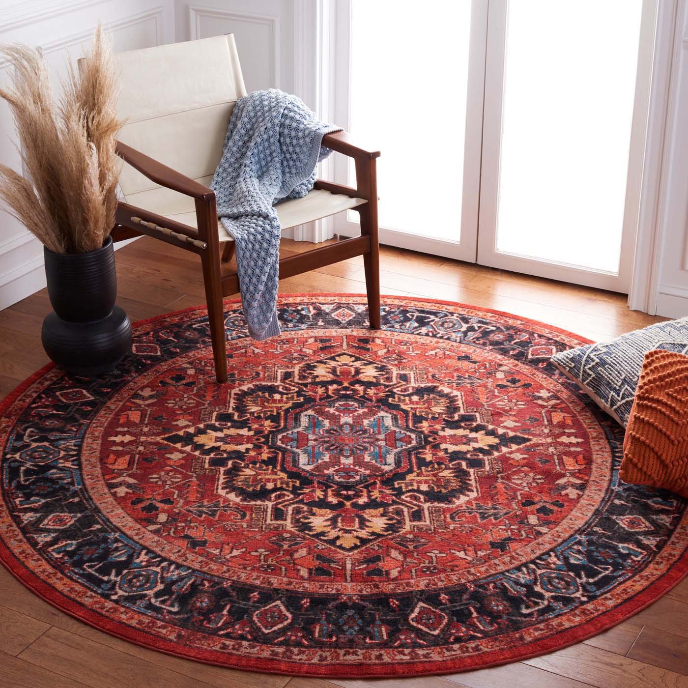 Safavieh Riviera Machine Washable 138 Rug, RIV138 - Red / Blue