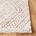 Safavieh Roslyn 702 Rug, ROS702 - Rust / Beige