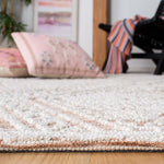 Safavieh Roslyn 702 Rug, ROS702 - Rust / Beige