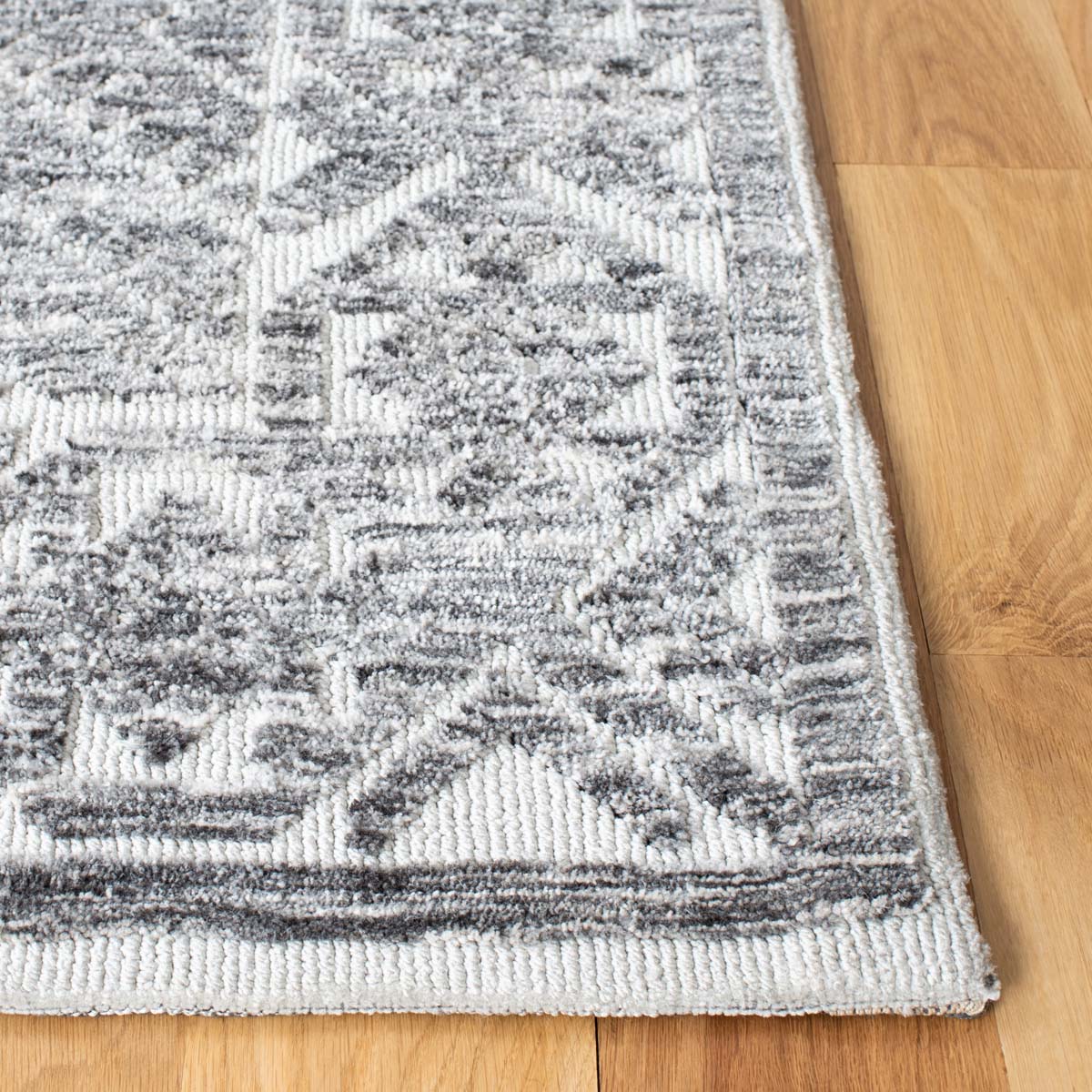 Safavieh Roslyn 703 Rug, ROS703 - Grey / Beige