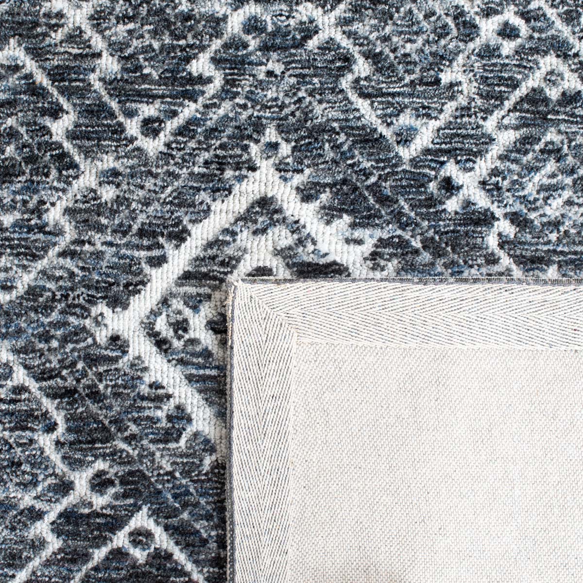 Safavieh Roslyn 703 Rug, ROS703 - Blue / Ivory