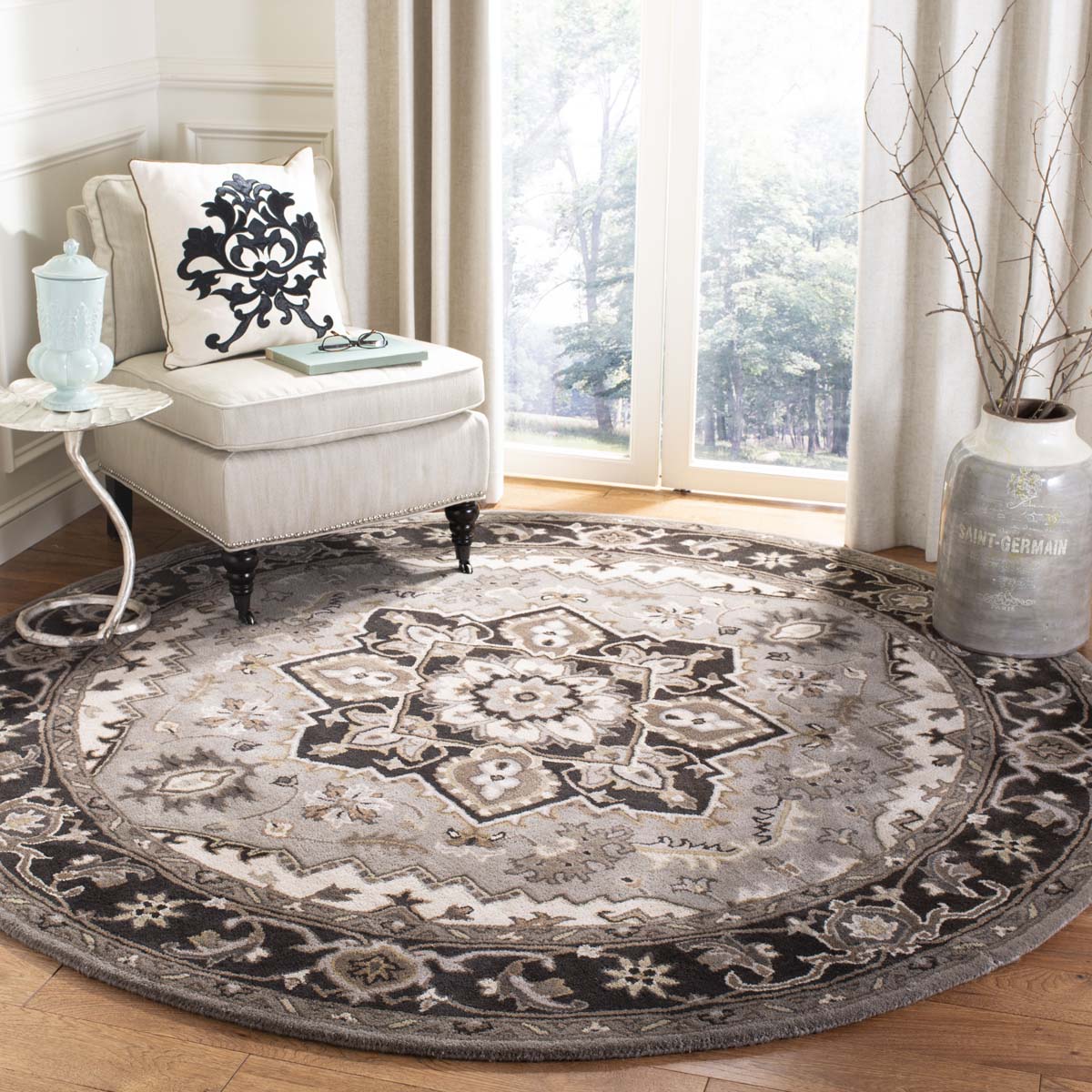 Safavieh Royalty 700 Rug, ROY700 - Silver / Charcoal