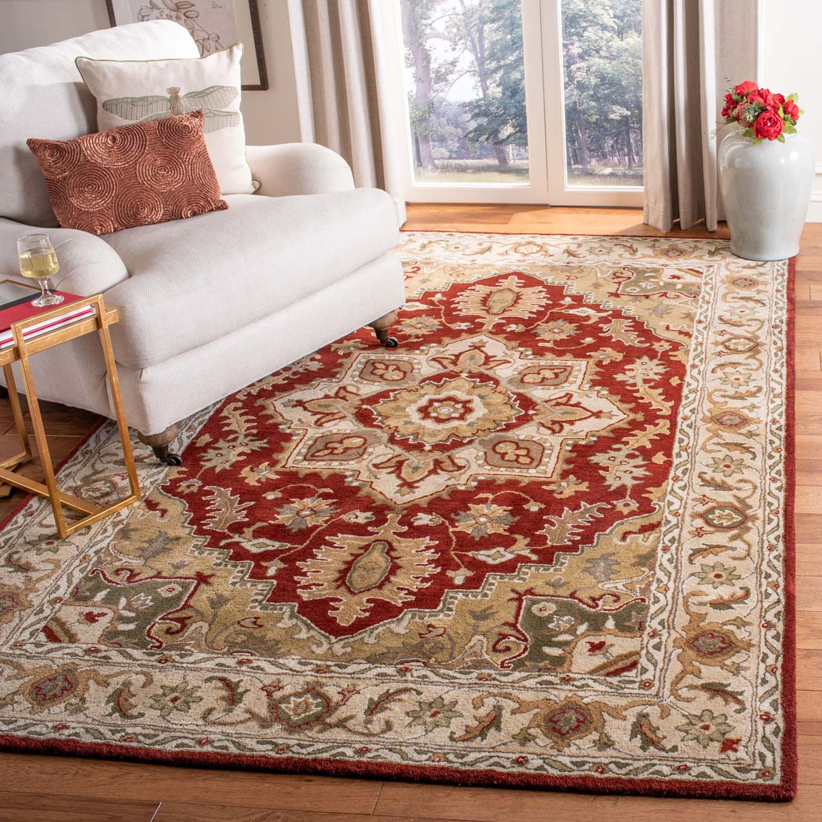 Safavieh Royalty 700 Rug, ROY700 - Red / Beige