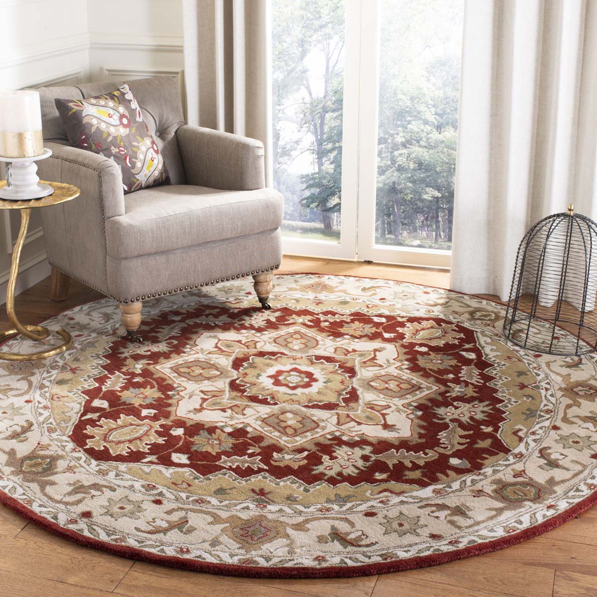 Safavieh Royalty 700 Rug, ROY700 - Red / Beige