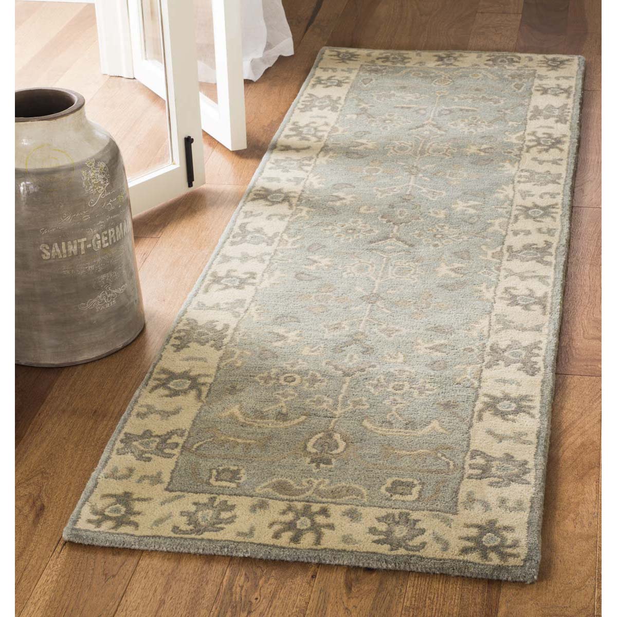 Safavieh Royalty 721 Rug, ROY721 - Slate / Cream