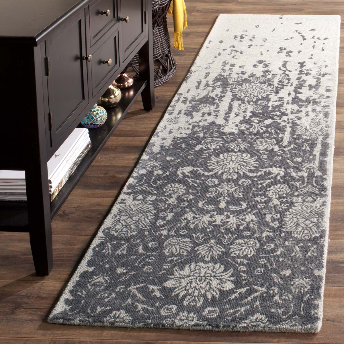 Safavieh Restoration Vintage 104 Rug, RVT104 - Silver / Grey