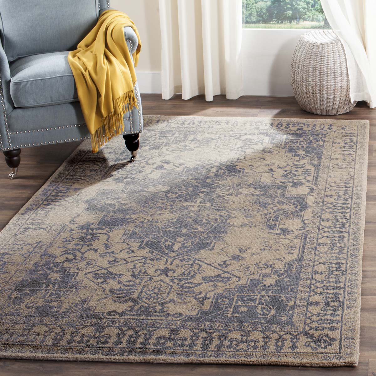 Safavieh Restoration Vintage 421 Rug, RVT421 - Blue / Grey