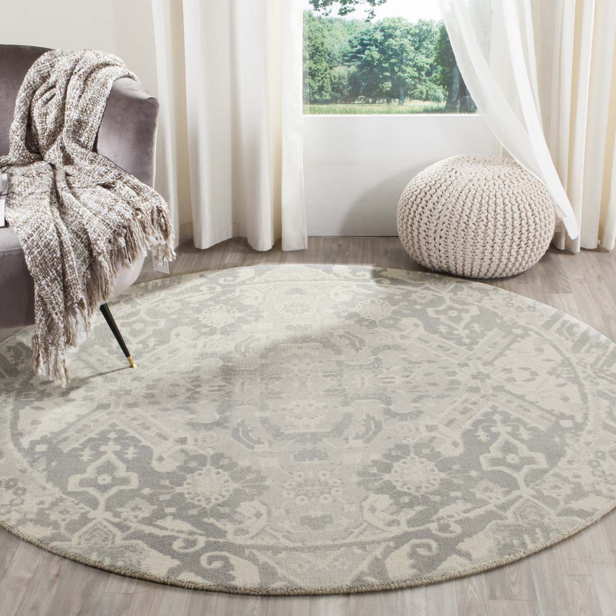 Safavieh Restoration Vintage 532 Rug, RVT532 - Light Grey / Ivory