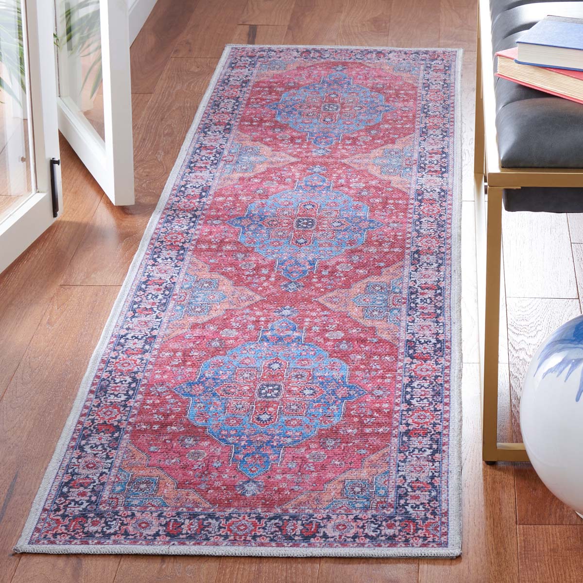 Safavieh Serapi Machine Washable 369 Rug, SEP369 - Blue / Rust