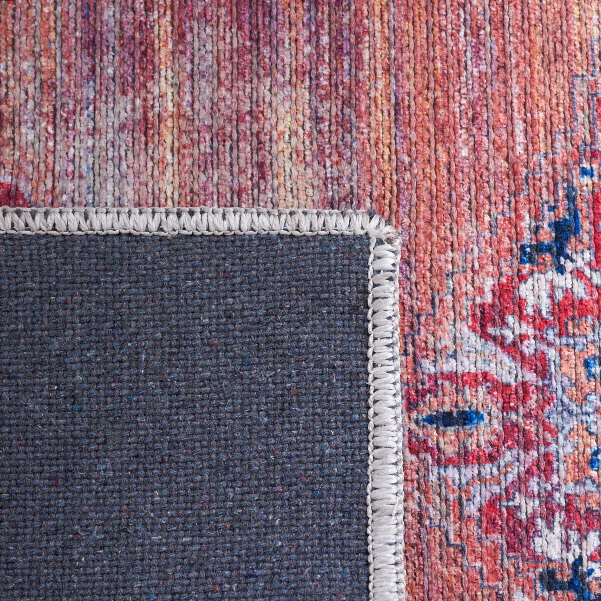 Safavieh Serapi Machine Washable 376 Rug, SEP376 - Rust / Navy