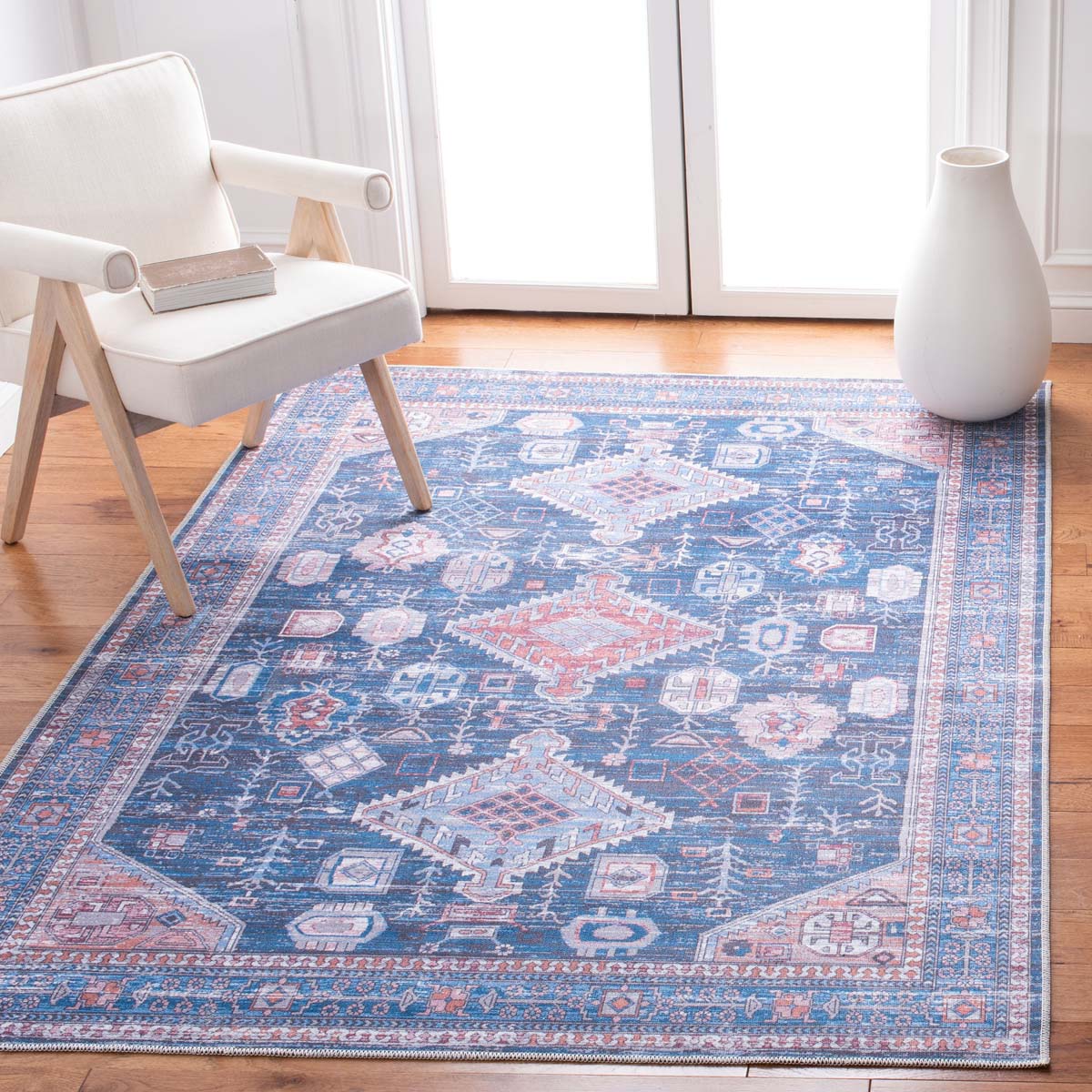 Safavieh Serapi Machine Washable 513 Rug, SEP513 - Blue / Ivory