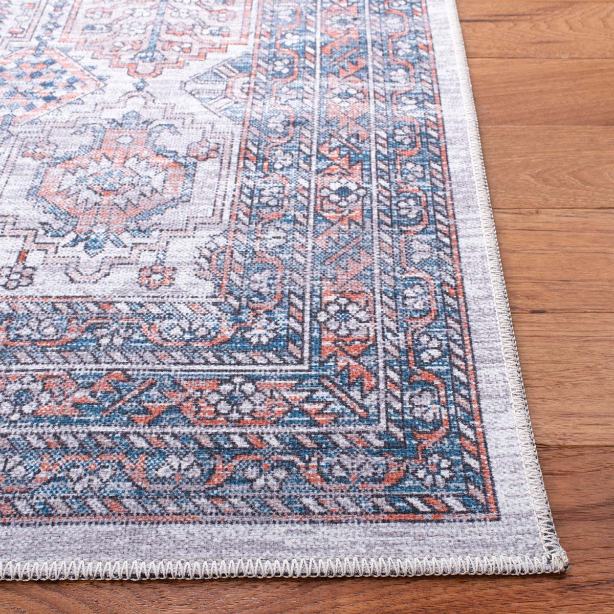 Safavieh Serapi Machine Washable 520 Rug, SEP520 - Ivory / Rust