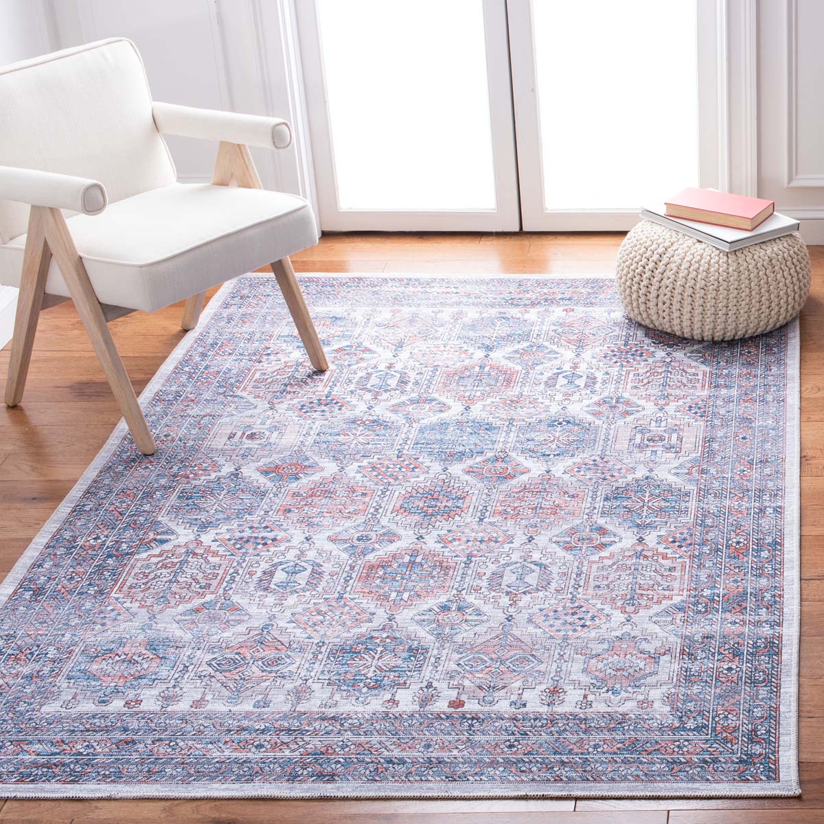 Safavieh Serapi Machine Washable 520 Rug, SEP520 - Ivory / Rust