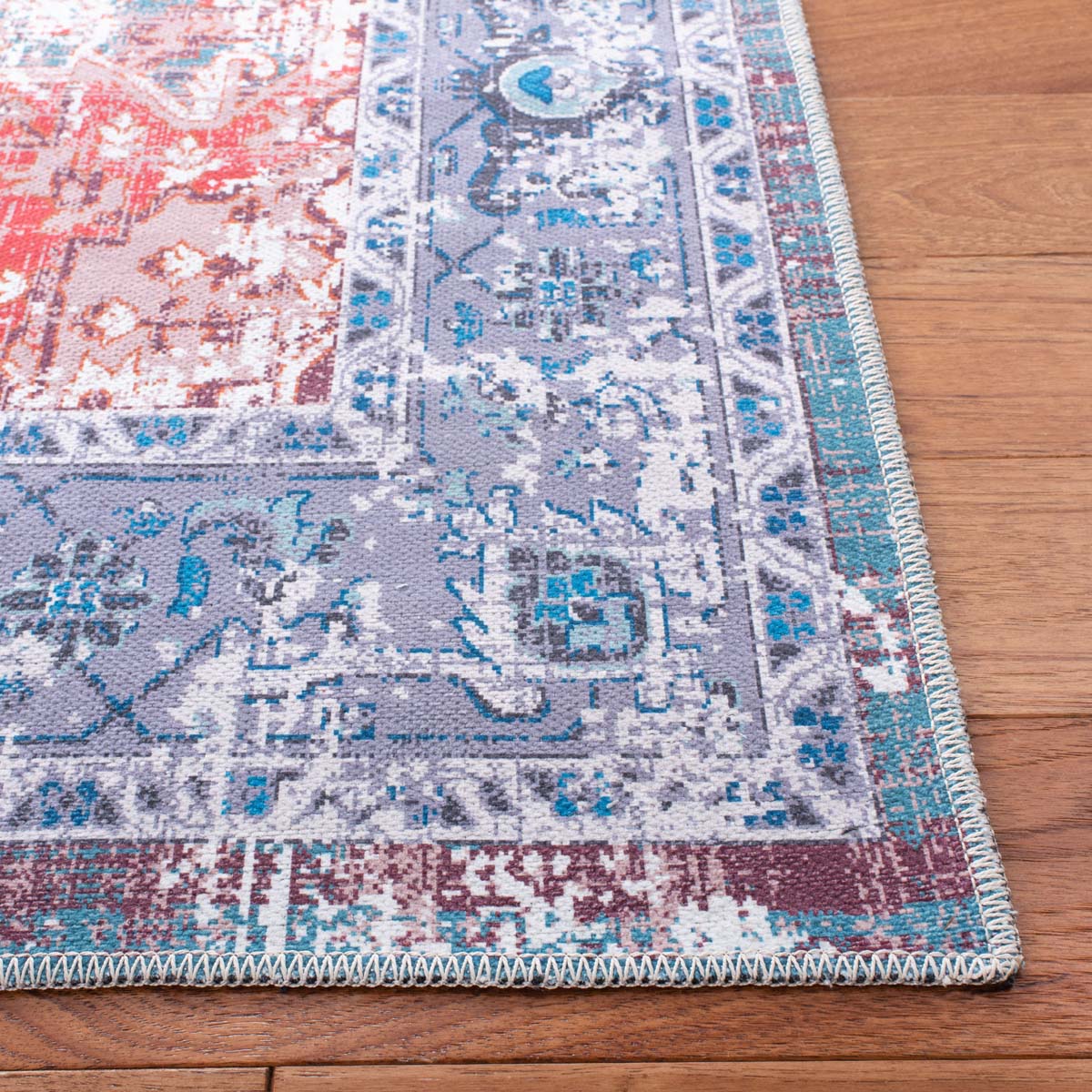 Safavieh Serapi Machine Washable 553 Rug, SEP553 - Rust / Blue