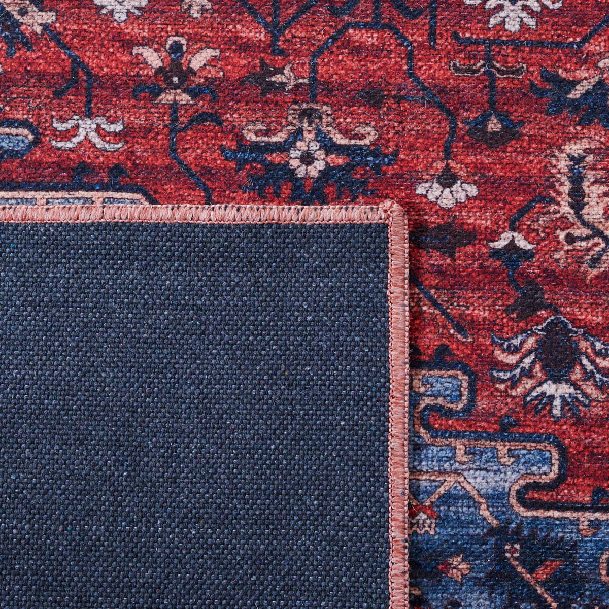 Safavieh Serapi Machine Washable 560 Rug, SEP560 - Red / Navy