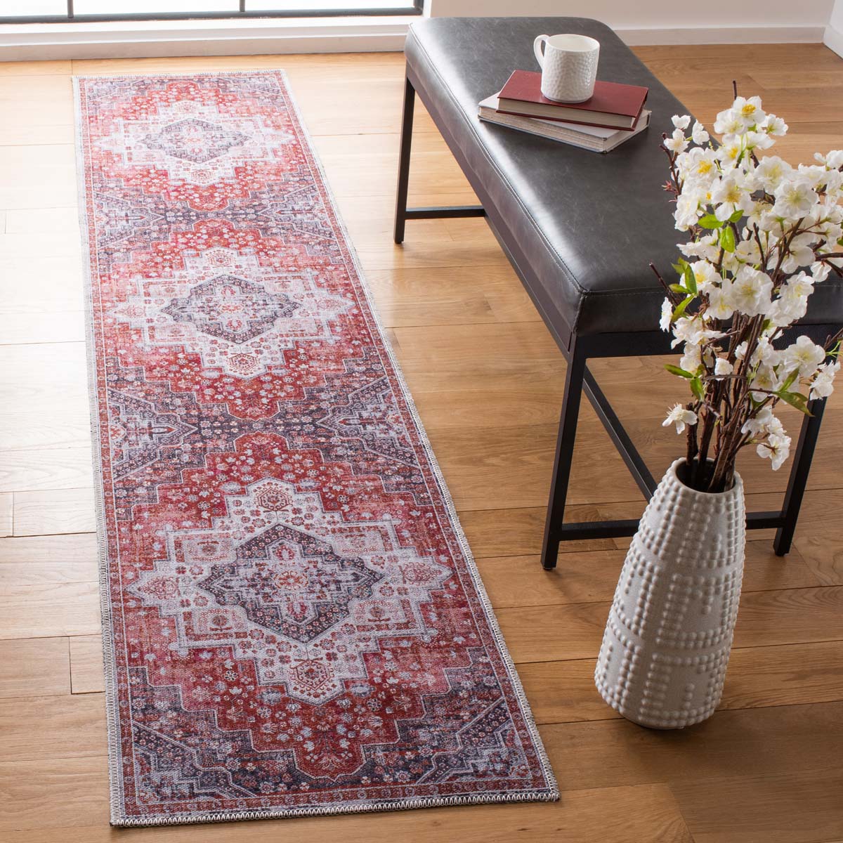 Safavieh Serapi Machine Washable 563 Rug, SEP563 - Rust / Ivory