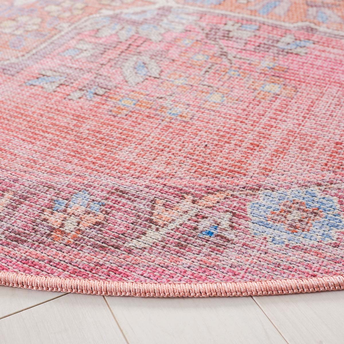 Safavieh Serapi Machine Washable 580 Rug, SEP580 - Pink / Beige