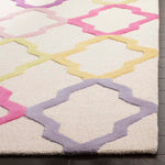 Safavieh Safavieh Kids 102 Rug, SFK102 - Ivory / Multi