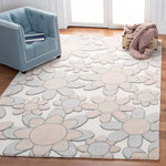 Safavieh Safavieh Kids 923 Rug, SFK923 - Ivory / Pink