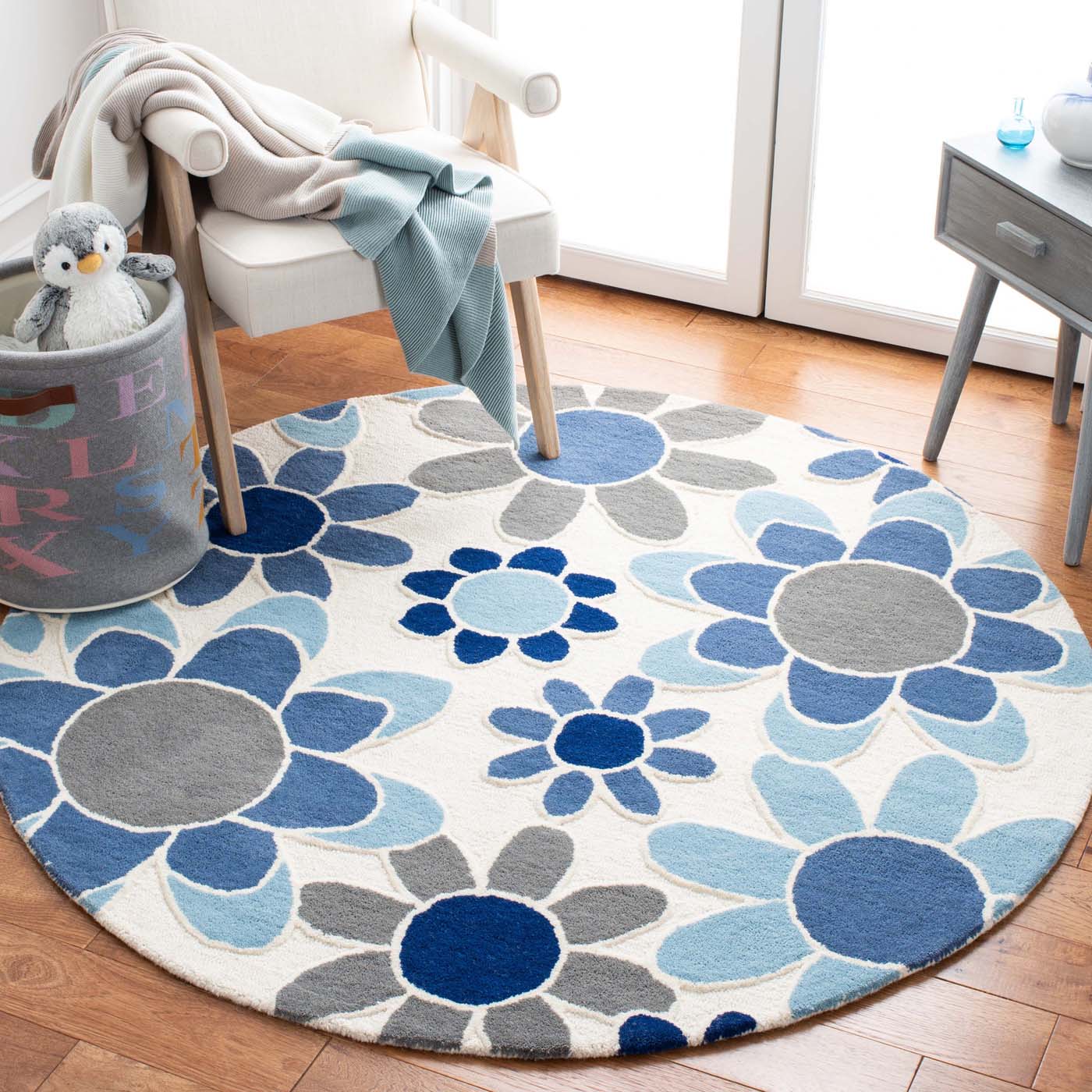 Safavieh Safavieh Kids 923 Rug, SFK923 - Ivory / Blue