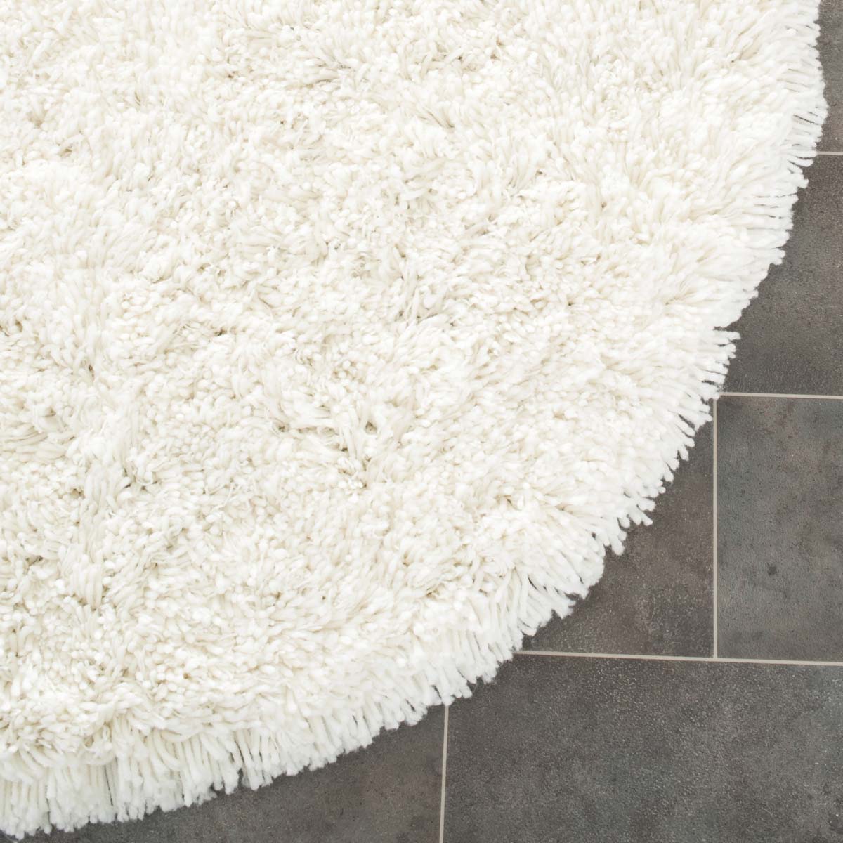 Safavieh Classic Shag 40 Rug, SG140 - White