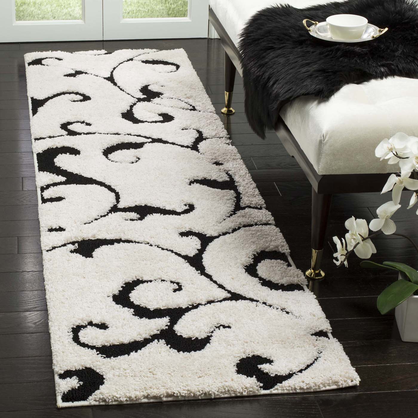 Safavieh Shag 76- Rug, SG476- - Ivory / Black