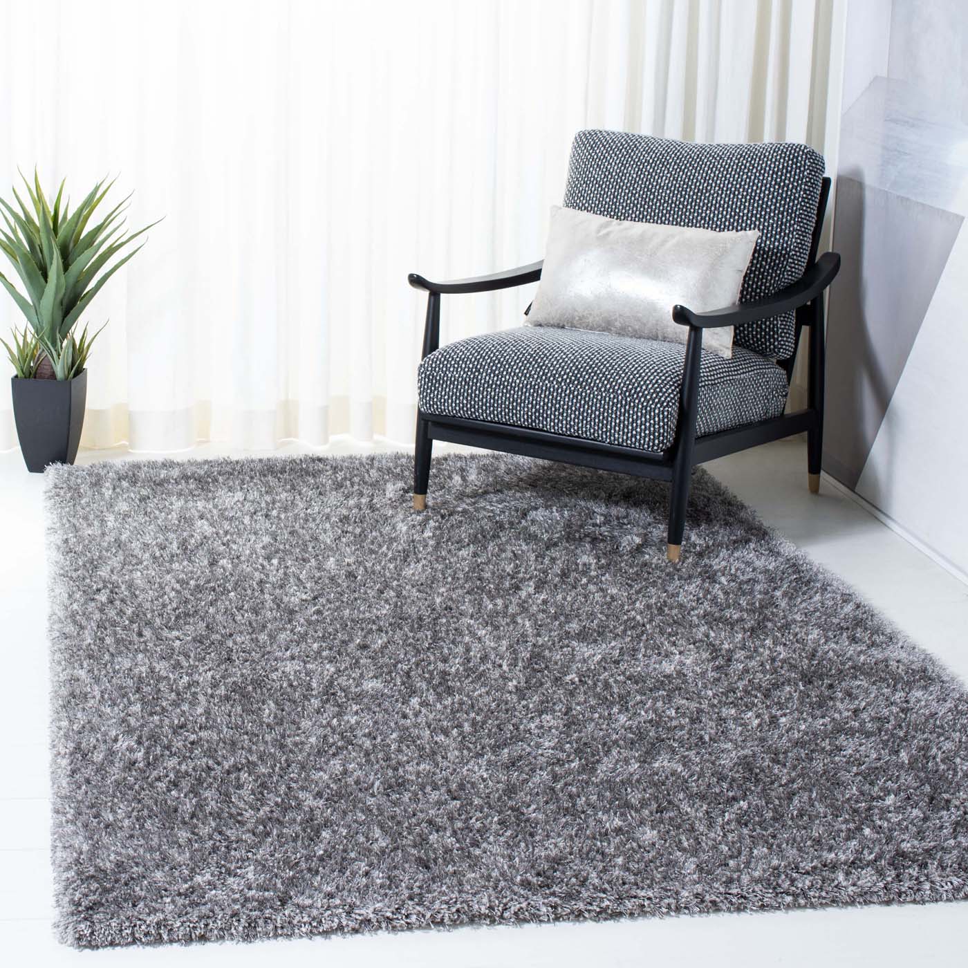 Safavieh Charlotte Shag 720 Rug, SGC720 - Grey