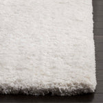 Safavieh Florence Shag 412 Rug, SGF412 - White