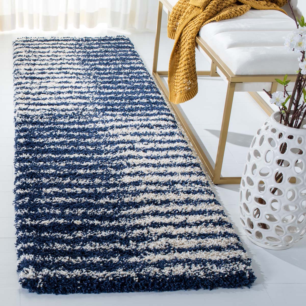 Safavieh Hudson Shag 298 Rug, SGH298 - Navy / Ivory