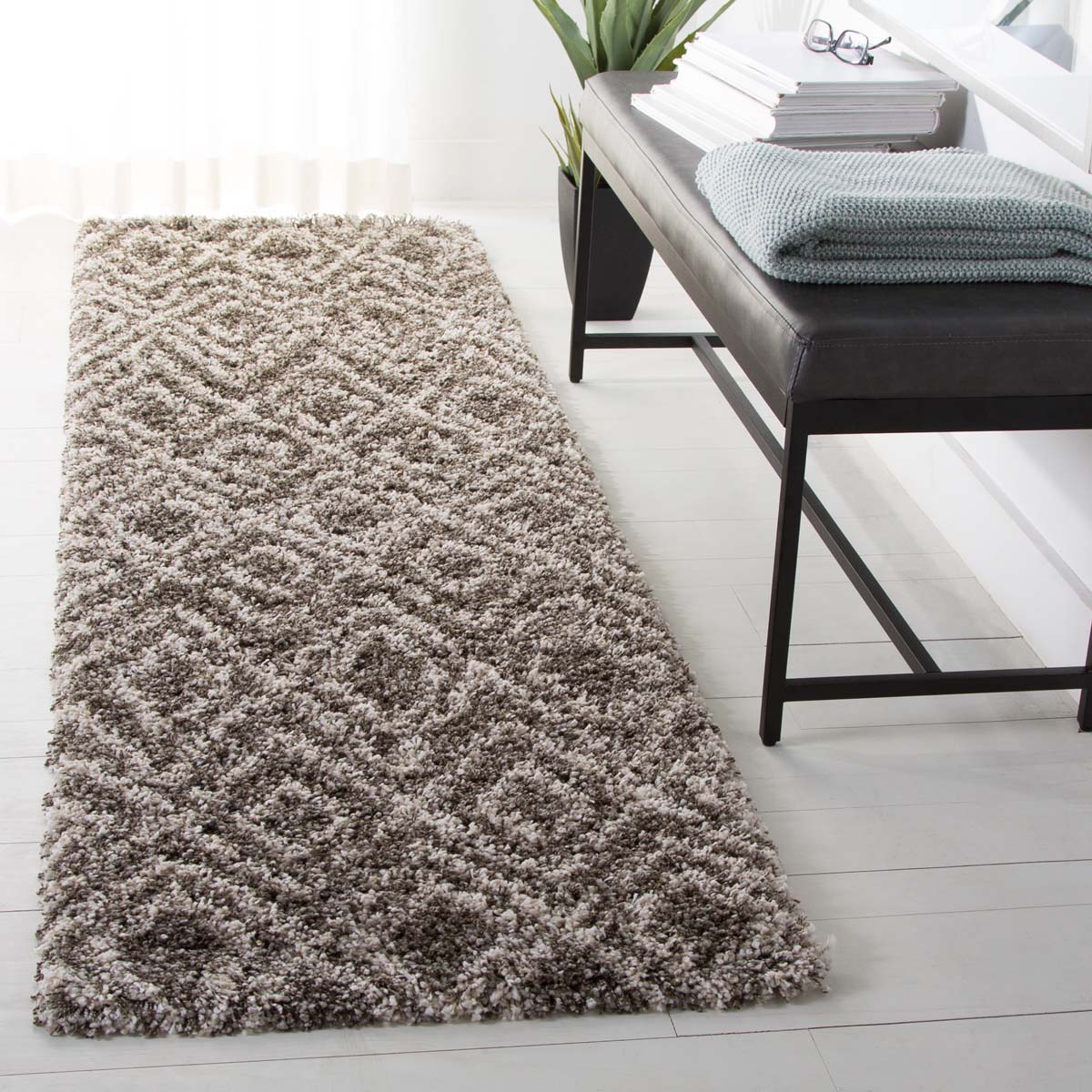 Safavieh Hudson Shag 332 Rug, SGH332 - Grey / Ivory