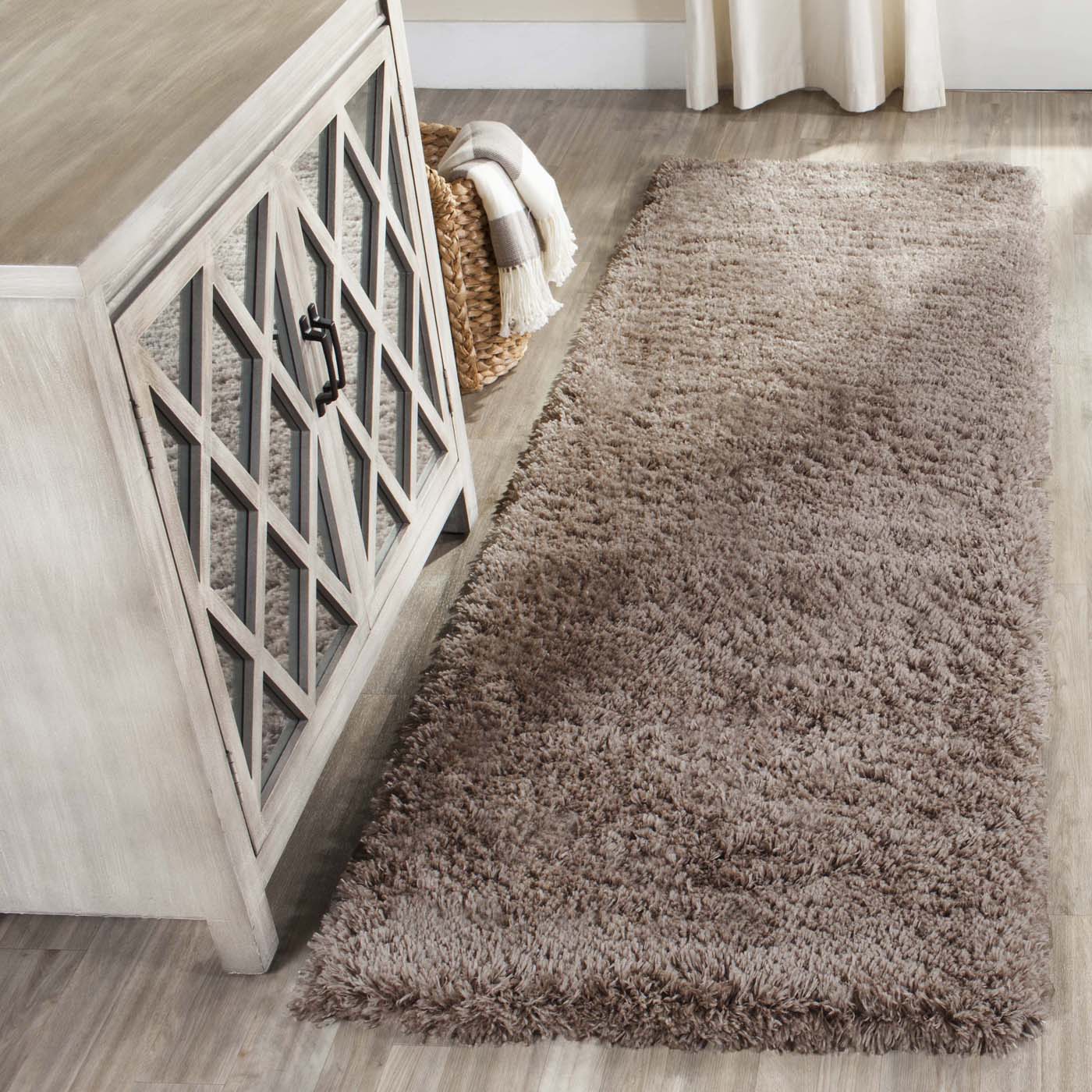 Safavieh Indie Shag 320 Rug, SGI320 - Mushroom