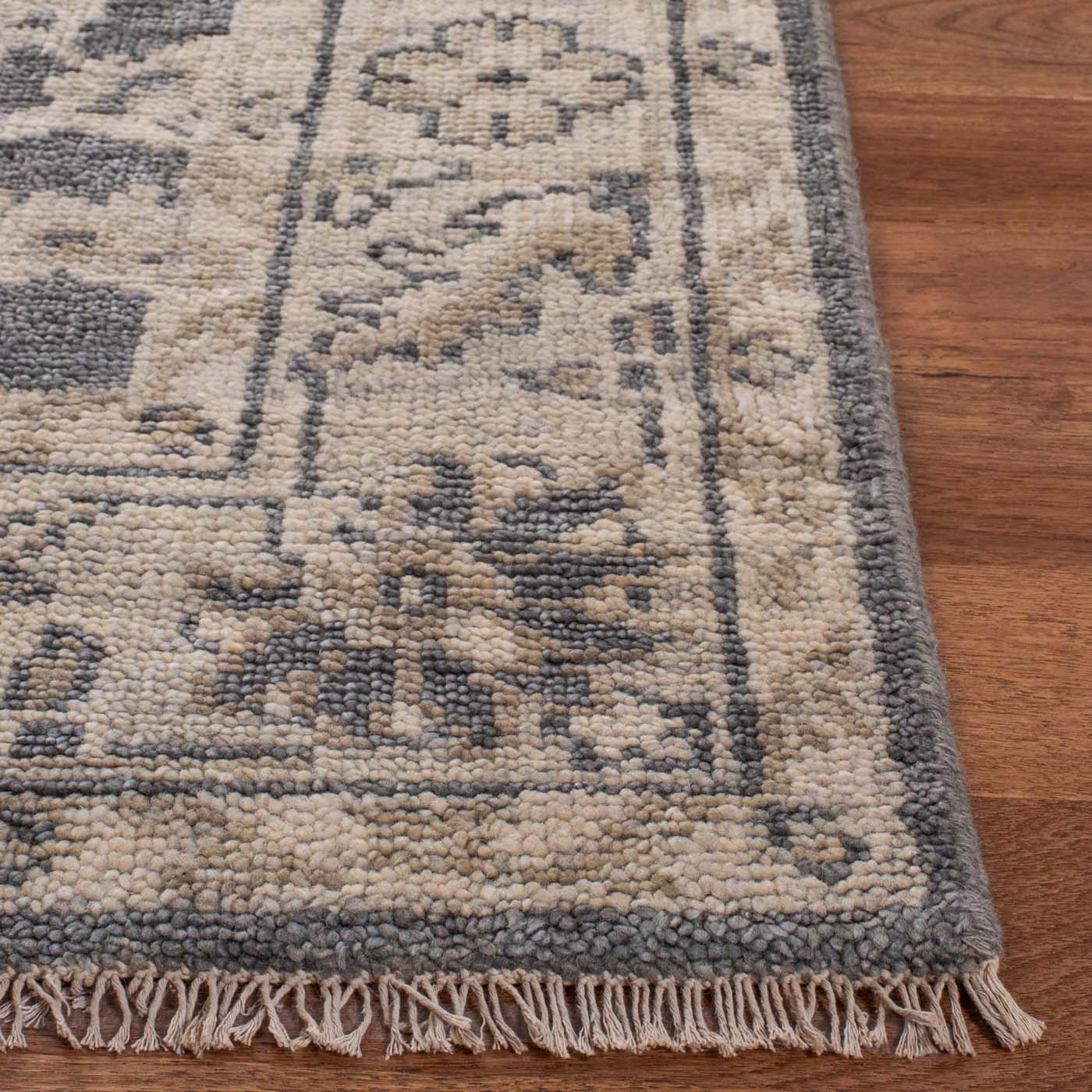 Safavieh Samarkand 116 Rug, SRK116 - Dark Grey / Beige