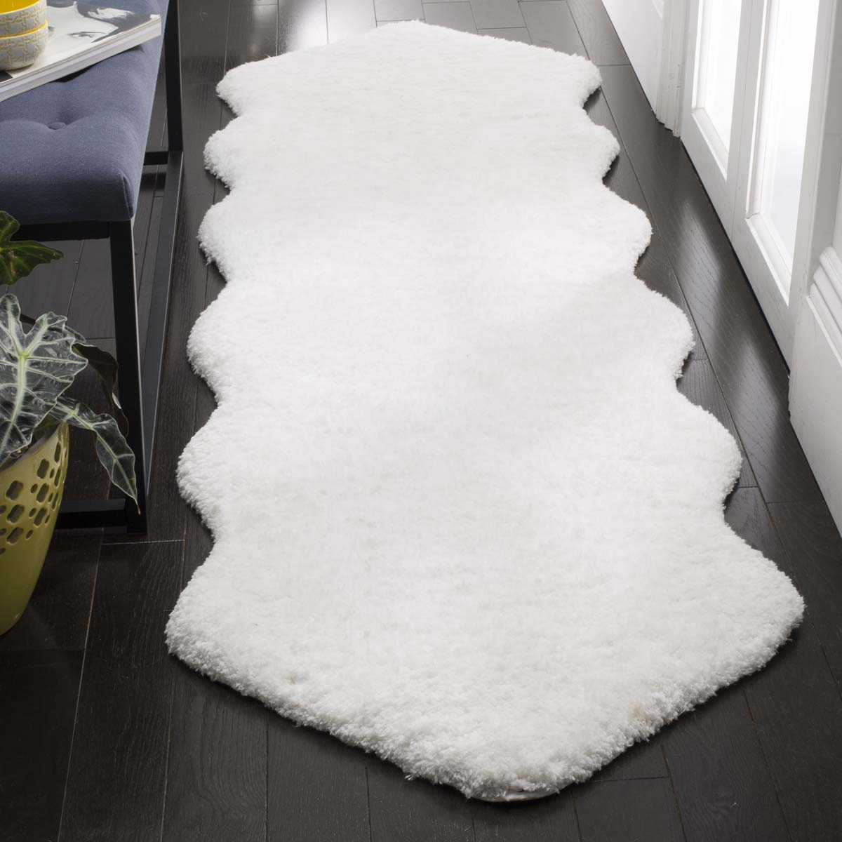 Safavieh Sheep Shag 101 Rug, SSG101 - Ivory