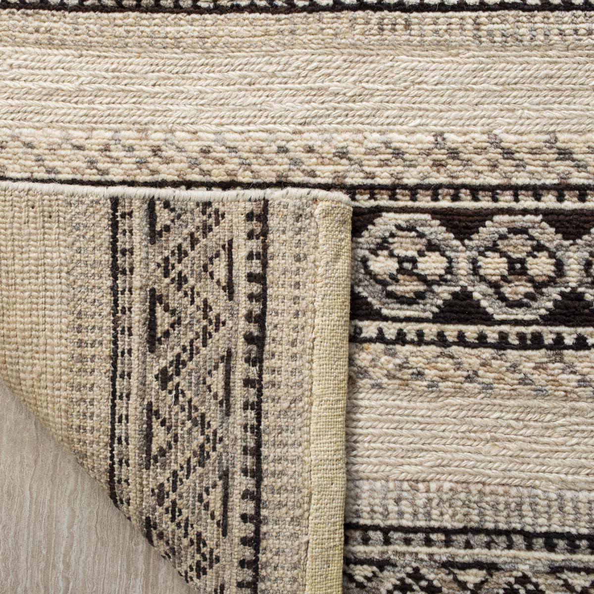 Safavieh Santa Fe 466 Rug, STF466 - Natural / Multi