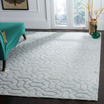 Safavieh Santa Fe 531 Rug, STF531 - Light Grey / Silver